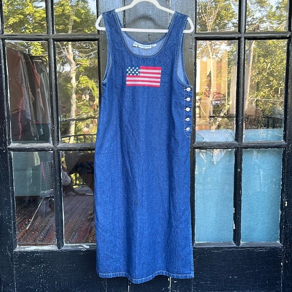 🇺🇸 Smart Objects - Embroidered American Flag Denim Dress - Size Large - Picture 1 of 5